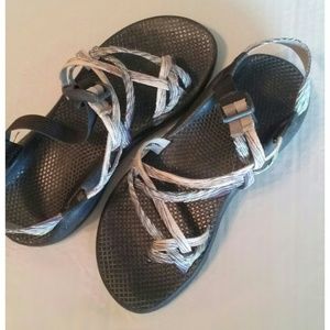 Mint green Chacos💚